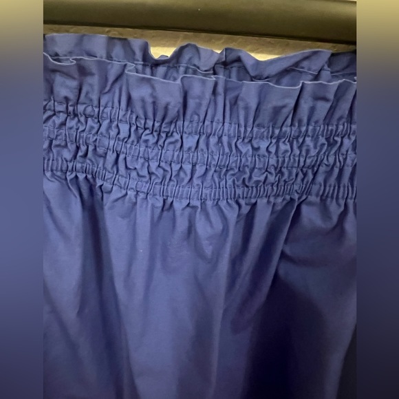 ๐ปJ. Crew Mini Skirt - Picture 2 of 6